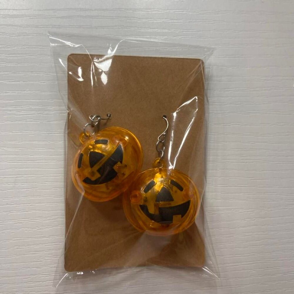 Light Up Pumkin Earrings